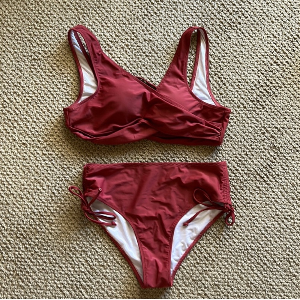 NWOT - BEACHSISSI BIKINI